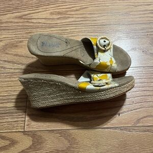 y2k Mudd Floral Wedge Sandals 8
